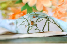 Lade das Bild in den Galerie-Viewer, Schlüsselband - Rotkehlchen im Schnee - Eigene Illustrationen