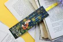 Lade das Bild in den Galerie-Viewer, Lesezeichen - Fuchs im Wald - Glühwürmchen -magic whispers of old trees - Spruch