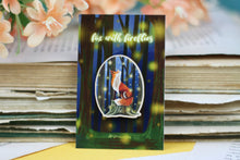 Lade das Bild in den Galerie-Viewer, Holz Pin - Fuchs mit Glühwürmchen im Wald - Fuchs Anstecknadel - Brosche - Eigene Illustration