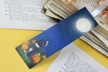 Lade das Bild in den Galerie-Viewer, Lesezeichen -Schwarze Katze mit Kürbis - Halloween - Herbst - Aquarell Illustration