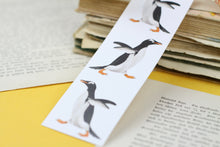 Lade das Bild in den Galerie-Viewer, Lesezeichen - Eselspinguine - Pinguin im Schnee - Geschenk - Aquarell Illustration