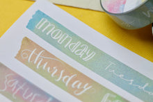 Lade das Bild in den Galerie-Viewer, Washi Tape - Pastellfarbene Wochentage - Bullet Journal Zubehör - Papierklebeband - Eigene Illustrationen