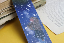 Lade das Bild in den Galerie-Viewer, Lesezeichen - Mädchen im Schnee - Nostalgische Atmosphäre - Eigene Illustration