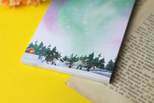 Lade das Bild in den Galerie-Viewer, Notizblock - Rentiere unter Polarlichtern - A6 - 50 Seiten - blanko