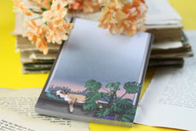 Lade das Bild in den Galerie-Viewer, Notizblock - Schlafender Hund mit Monstera - A6 - 50 Seiten - punktkariert - Notizzettel