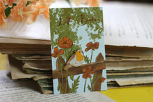 Lade das Bild in den Galerie-Viewer, Emaille Pin - Minipin - Rotkehlchen - Little Birdies Collection