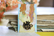 Lade das Bild in den Galerie-Viewer, Emaille Pin - cat in a teapot - Schwarz