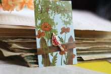 Lade das Bild in den Galerie-Viewer, Emaille Pin - Minipin - Roter Kardinal - Little Birdies Collection