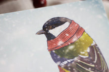 Lade das Bild in den Galerie-Viewer, Postkarte - Kohlmeise im Schnee - Vogel mit Schal - hello winter - Weihnachten Winter - Eigene Illustration