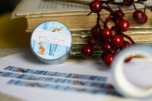 Lade das Bild in den Galerie-Viewer, Washi Tape - Füchse im Schnee - Winterversion - Wald - 15mm x 10m - Eigene Illustrationen