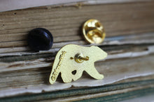 Lade das Bild in den Galerie-Viewer, Emaille Pin - Minipin - Waschbär - Adventskalender befüllen