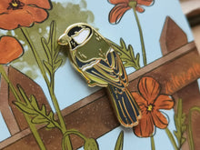 Lade das Bild in den Galerie-Viewer, Emaille Pin - Minipin - Kohlmeise - Little Birdies Collection