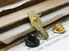 Lade das Bild in den Galerie-Viewer, Emaille Pin - Minipin - Kohlmeise - Little Birdies Collection