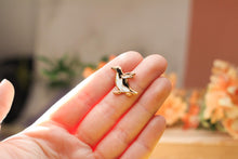 Lade das Bild in den Galerie-Viewer, Emaille Pin - Minipin - Pinguin - Weihnachten - Adventskalender befüllen