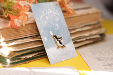 Lade das Bild in den Galerie-Viewer, Emaille Pin - Minipin - Pinguin - Weihnachten - Adventskalender befüllen