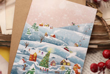 Lade das Bild in den Galerie-Viewer, Klappkarte - Winterdorf - Weihnachtliches Dorf - Schneebedeckte Landschaft - Eigene Illustration - Mit Umschlag