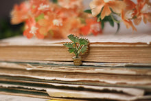 Lade das Bild in den Galerie-Viewer, Emaille Pin - Palme - Hanfpalme - Pflanze - Special Edition - Filler Pin