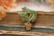 Lade das Bild in den Galerie-Viewer, Emaille Pin - Palme - Hanfpalme - Pflanze - Special Edition - Filler Pin