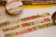 Lade das Bild in den Galerie-Viewer, Weihnachts Bücherregal Washi Tape - 1,5cm x 10m - Eigene Illustration - Ideales Geschenk für Leseratten - Adventskalender befüllen