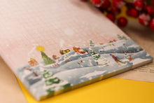 Lade das Bild in den Galerie-Viewer, Notizblock - Winterdorf - - Weihnachtliches Dorf - Schneebedeckte Landschaft - Briefpapier - DIN A5 - 50 Seiten - kariert - Wichteln