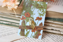 Lade das Bild in den Galerie-Viewer, Emaille Pin - Minipin - Schleiereule - Little Birdies Collection