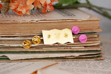 Lade das Bild in den Galerie-Viewer, Emaille Pin - Wanderkarte - Edersee Karte