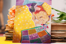 Lade das Bild in den Galerie-Viewer, Postkarte - Frau mit Hund lesend - Golden Retriever - Eigene Illustration - Handgemalt