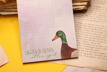 Lade das Bild in den Galerie-Viewer, Notizblock - Ente gut alles gut - Stockente mit lustigem Spruch - A6 kariert 50 Seiten - Eigene Illustration - Kleinigkeit Adventskalender