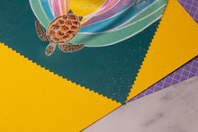 Lade das Bild in den Galerie-Viewer, Reinigungstuch - Mutausbrüche - Schildkröte - Microfasertuch für Brillen, Handys und Objektive - Eigene Illustration - lustiger Spruch