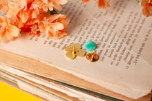 Lade das Bild in den Galerie-Viewer, Emaille Pin - Kleeblatt - Glücksbringer Gold - Geschenkidee - Eigenes Design