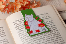 Lade das Bild in den Galerie-Viewer, Magnetisches Lesezeichen - Katze mit Mohnblumen - Geschenkidee - Eigene Illustrationen