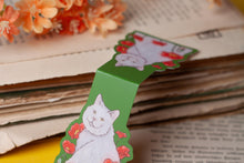Lade das Bild in den Galerie-Viewer, Magnetisches Lesezeichen - Katze mit Mohnblumen - Geschenkidee - Eigene Illustrationen