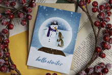Lade das Bild in den Galerie-Viewer, Klappkarte - Hello Winter - Schneemann mit Häschen