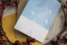 Lade das Bild in den Galerie-Viewer, Klappkarte - Hello Winter - Schneemann mit Häschen