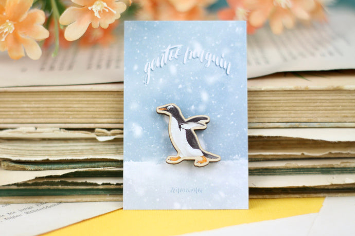 Holz Pin - Eselspinguin - Pinguin Anstecknadel - Brosche - Eigene Illustration