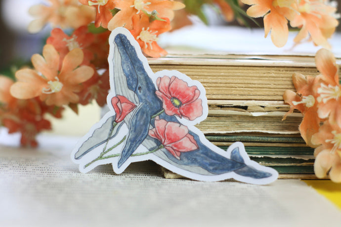 Vinyl Sticker mit transparentem Effekt - Buckelwal mit Mohnblumen - Eigene Illustrationen