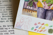 Lade das Bild in den Galerie-Viewer, Postkarte - Pflanzenmädchen - Frau mit Pilea - Let the good thoughts grow - Eigene Illustration
