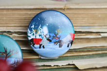 Lade das Bild in den Galerie-Viewer, Magnet Set - Christmas Night - Santa, Elfen, Rentiere - Adventskalender befüllen - Eigene Illustration
