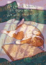 Lade das Bild in den Galerie-Viewer, Print - Roter Kater mit Buch und Spruch- Bücher und Katzen - Handgemalte Illustration
