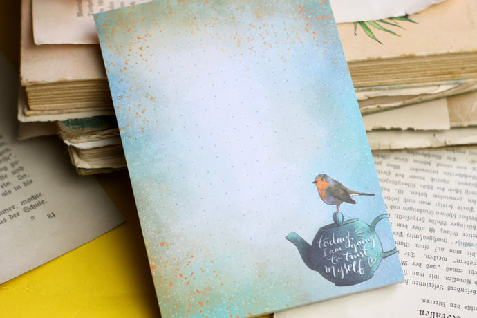 Notizblock - Rotkehlchen auf Teekanne - Affirmation - Trust Myself - A6 - 50 Seiten - Handgemalte Illustration