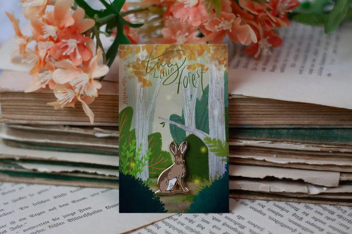 Emaille Pin - Minipin - Feldhase - Tiny Little Forest Kollektion