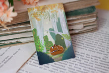 Lade das Bild in den Galerie-Viewer, Emaille Pin - Minipin - Fuchs schlafend - Tiny Little Forest Kollektion

