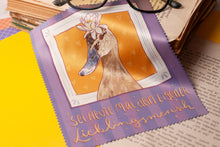 Lade das Bild in den Galerie-Viewer, Reinigungstuch - Lieblingsmensch - Stockente - Microfasertuch für Brillen, Handys und Objektive - Eigene Illustration - Lustiger Spruch
