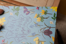 Lade das Bild in den Galerie-Viewer, Postkarte - Für dich soll es bunte Blumen regnen - Wildblumen - Frühblüher - Geburtstagskarte, Glückwünsche - Eigene Illustration

